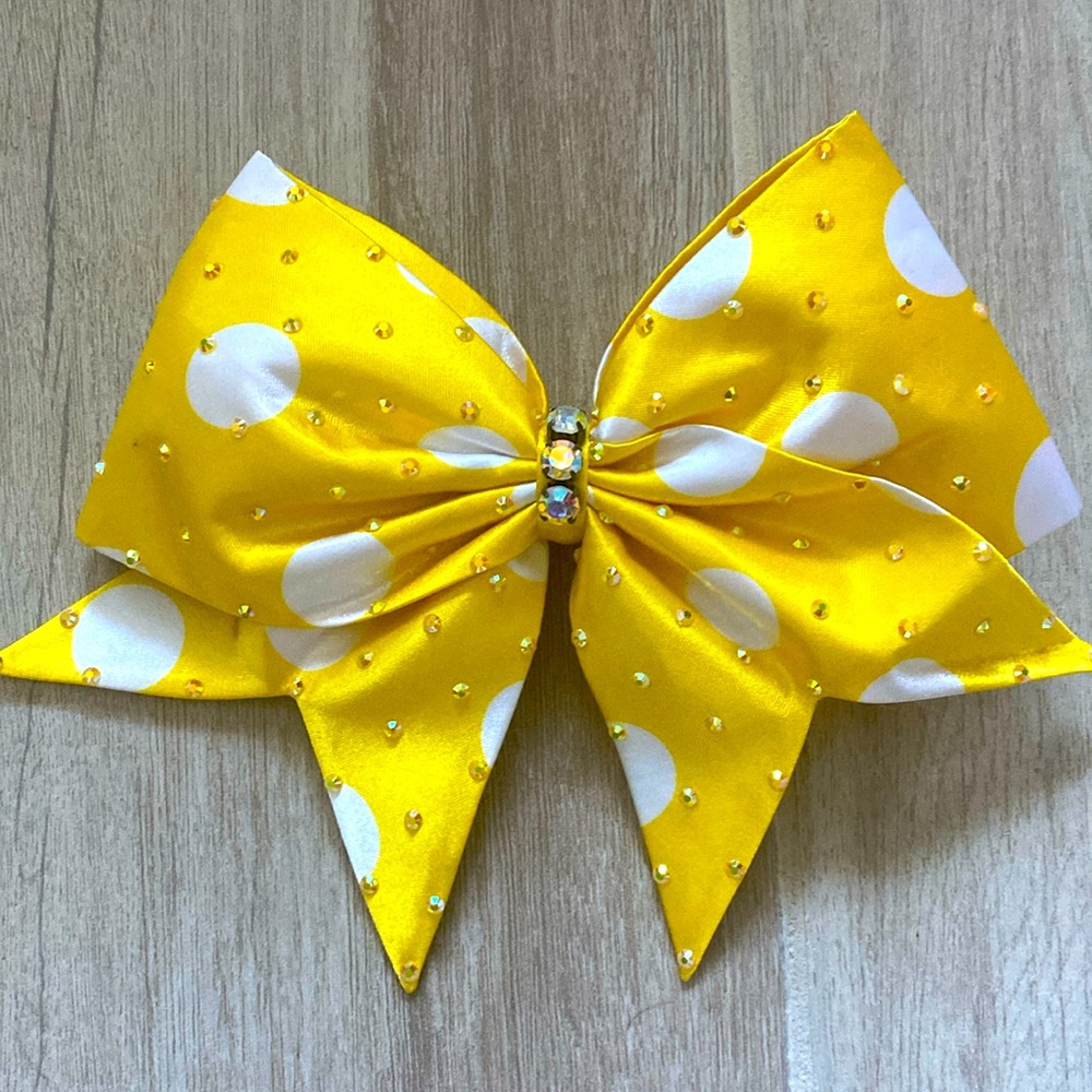 Girl London cheer bow